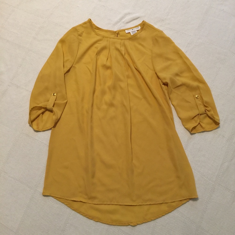 Coco & Main Mustard Top - Small